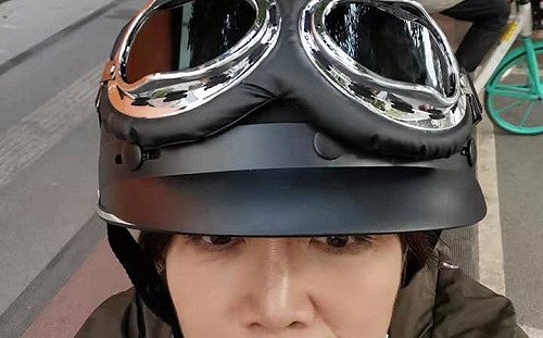 我空軍失事舉國哀悼  黃智賢:飛行員不如鳳梨