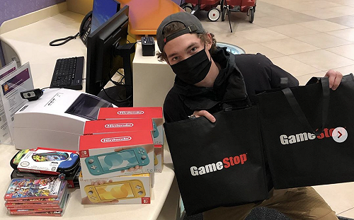 美大學生入手GameStop致富 發揮善舉購6台Switch捐病童