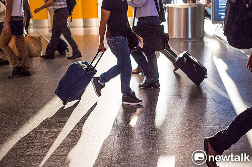 微解封》放寬9人以下旅行團  觀光局：業者可推短距小型行程