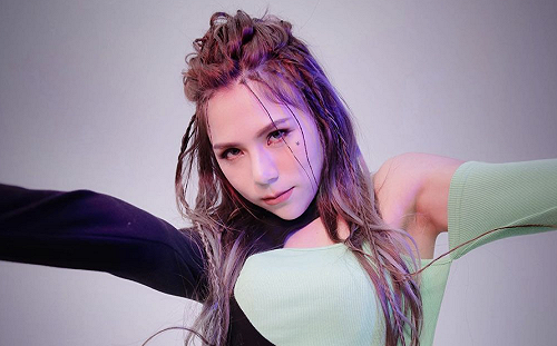 網友砲轟阿圓！蕾菈看不下去回嗆酸民：是不是搞錯重點？