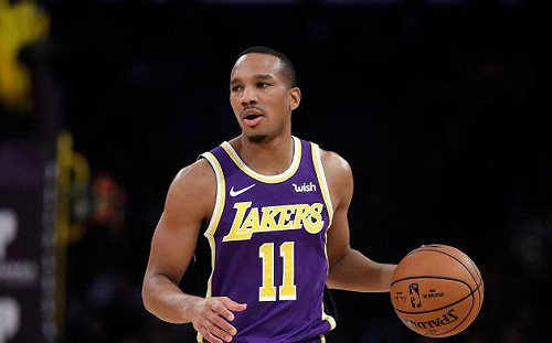 Bradley如今和湖人要2枚冠軍戒指