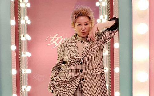 藍心湄浴室「倒頭栽」頭昏嘔吐好幾天  入院檢查所幸無礙