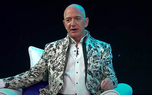 亞馬遜貝佐斯惹民怨！逾7萬人連署：別讓他從太空回地球