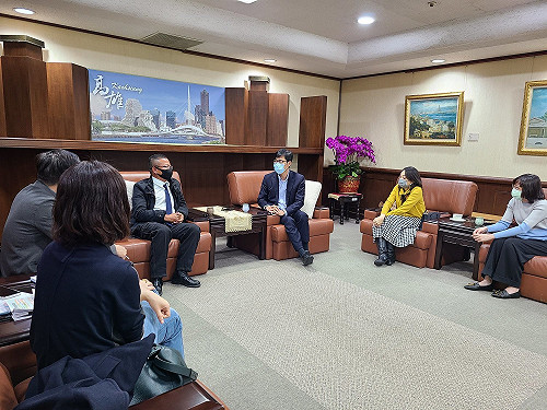 高市校長處理霸凌「閉門問話」被害女學生嚇壞拒學 陳其邁震怒徹查