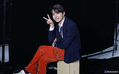 BTS J-hope生日慨捐1.5億做慈善！A.R.M.Y超過百筆捐款跟進