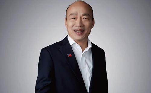 校正回歸！韓國瑜臉書號召造句 網留「高雄市長校正回歸成陳其邁啊」遭刪