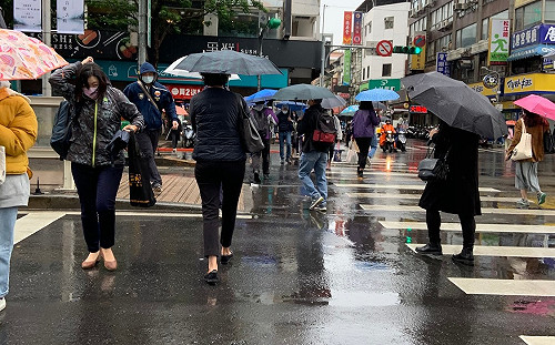 明東北季風挾雨南下！彭啟明：這3地區週六有雨