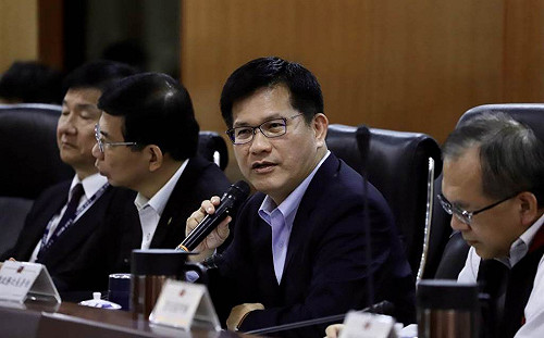 蘇花公路事故不單純!林佳龍下令:同廠718輛遊覽車全面停駛