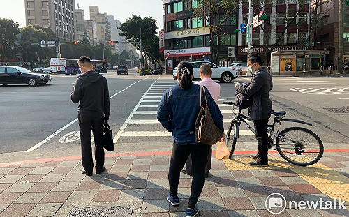 東北季風影響 北台灣氣溫稍涼 中南部局部霧小心駕駛