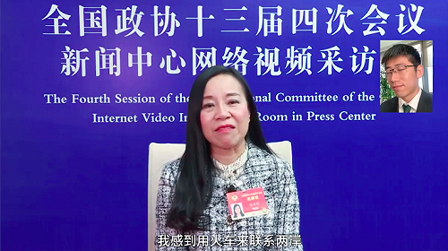 快60歲「台灣女孩」讚中國高鐵通台北 連微博網民都批 : 意淫！