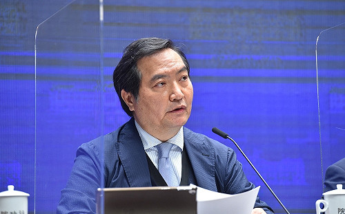 兼任發言人滿月  羅秉成曝對蘇貞昌近身觀察