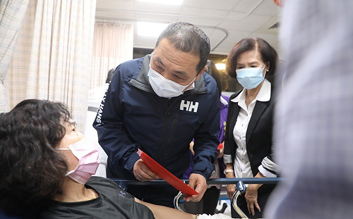 里民出遊返程意外釀6死  侯友宜籲遊覽車所屬公司全面暫停營運