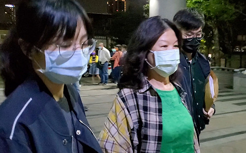 涉詐領助理費逾300萬  曾麗燕胞妹遭地院裁定羈押禁見