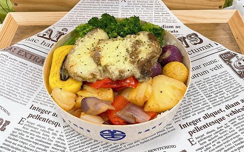 鳳梨入菜挺農民！台鐵推金黃特色便當 每日限量50個