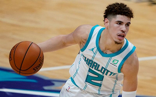 NBA/新秀賽季搶眼 三球卻因右手腕骨折恐將本季報銷