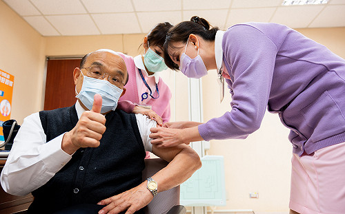 擬接受中國疫苗？蘇貞昌：若符合標準不因政治排斥