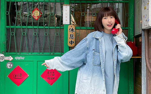 峮峮自曝一度胖到55kg！最新近照網友大讚：很少看妳穿這樣