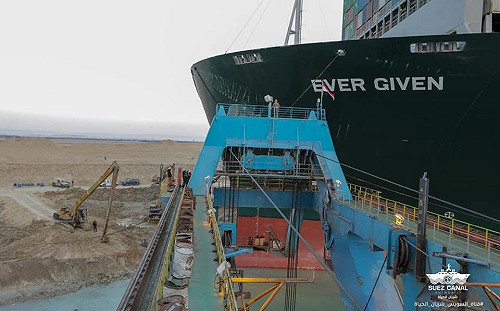 衝衝衝衝拉風！長賜輪引擎發動 下午5點半後有望駛離