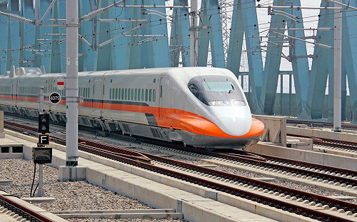 疏運收假旅客 高鐵今加開兩班次北上自由座列車