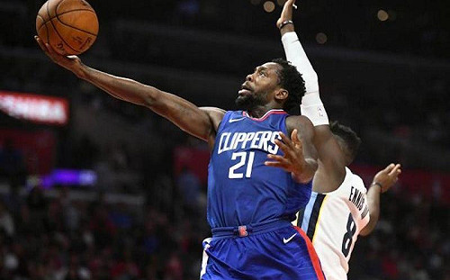 NBA／瘋狗貝又來！CP3整個人彈起落地　太陽無奈止7連勝(影)