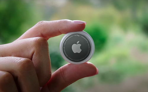 蘋果AirTag優勢為何？外媒：全球10億支iPhone輔助無人能敵