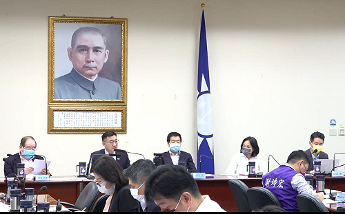 國民黨中常委稱孫文已成仙  林俊憲酸：打破神像的人怎麼可能？