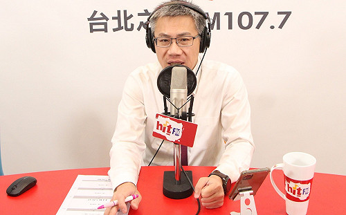 為什麼要聲援小S?羅友志直言:小S一家拿人民幣還少過嗎