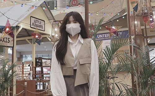 網紅遭口罩遮臉！網打趣：你戴的是尿布嗎