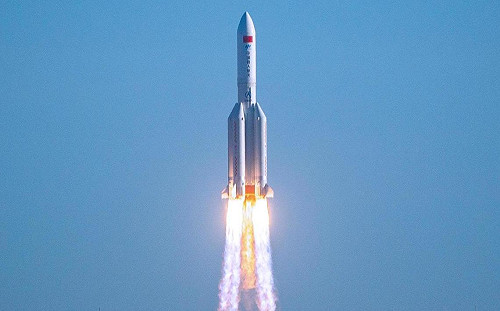 中國長征火箭失控墜落中 模擬軌跡23:44近台