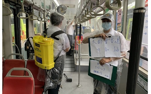 新冠確診1136案曾搭乘公車   首都客運緊急完成雙北車輛消毒