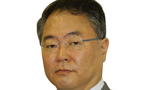 一天死100多個叫「漣漪」? 菅義偉智囊冷血發言惹議 藝人批 : 一個個都是生命