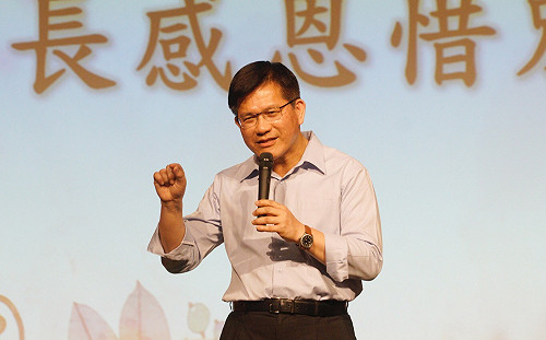 林佳龍夫婦身價破3億元 邱太三夫婦共有存款5828萬餘元