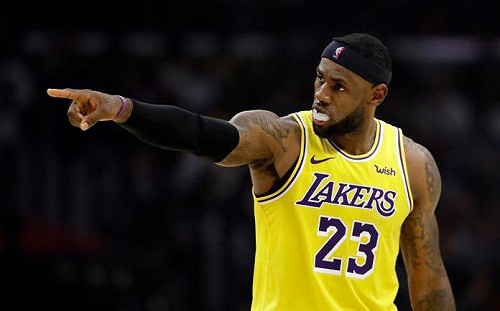 NBA／輸掉季後賽首戰不擔心　詹皇：G1一向是試探