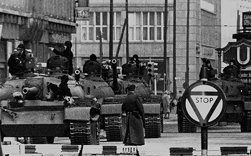 英國專家：台灣如冷戰時的西柏林  倫敦須明確宣示與美一同捍衛