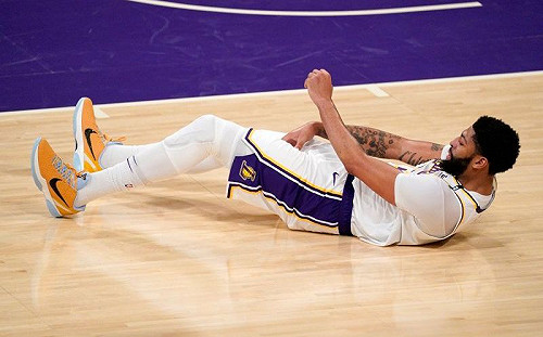 NBA／AD因傷恐缺席G5？湖人主帥回應