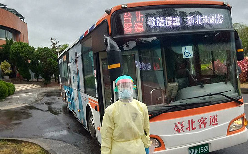 配合「北病南送」 新北調度防疫專車   最高原則安全第一