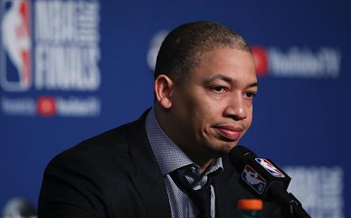 NBA／為何最後不叫暫停？Lue：我不想讓Gobert趁機下場