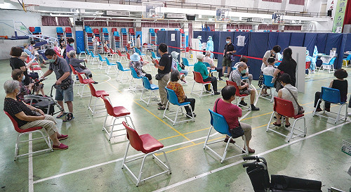 台中開放1.3萬鄰長接種疫苗！衛福部：應先完成造冊