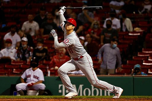 MLB／對左投也不怕！大谷翔平19轟出爐