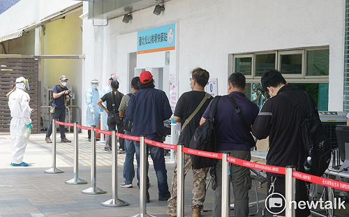 明起5機場飛離島「有症狀需快篩」！民航局籲：提早90分鐘報到