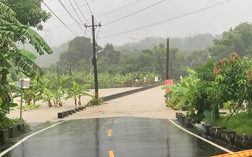 梅雨鋒面遇「大潮」西部嚴防淹水！彭啟明曝降雨最劇烈時間