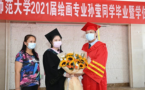 專為一個人舉辦的畢業典禮 背後故事令人動容