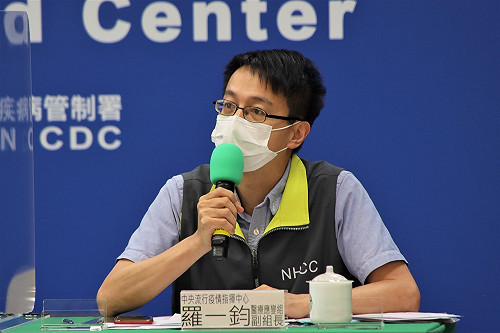 今增1例死亡個案重症曾好轉 指揮中心:轉普通病房後仍惡化病逝