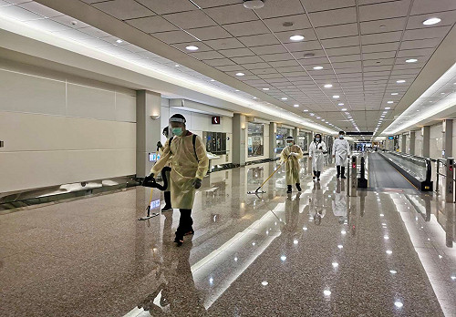 新北司機從桃機載祕魯祖孫回屏東 恐有破口？桃市衛生局：4縣市合作疫調中