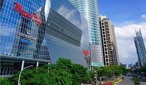 板橋大遠百傳櫃姐、家人疑染疫 今晚停業全館消毒