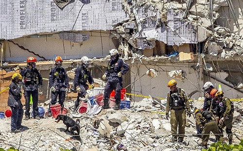 令人心碎！ 美消防員在佛州坍塌現場 找到自己7歲女兒遺體