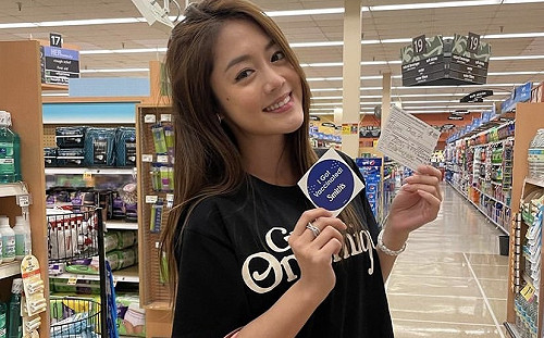 林千又在美國夜店「揮台灣國旗」竟遭嗆！曝私訊截圖反擊