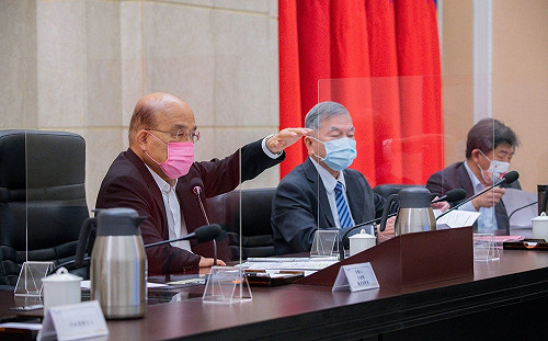 防疫期間｢食安工作一刻不能停歇｣蘇貞昌：嚴防中國非法肉製品入台