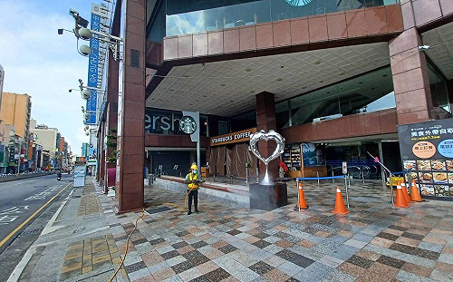 再次遇確診者足跡 中友百貨下午3點提早打烊消毒
