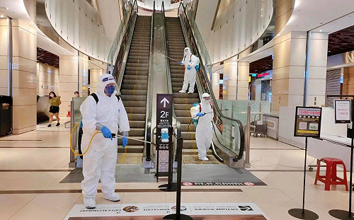 松山車站驚傳｢櫃員染疫｣!疑CITYLINK員工確診 商場停業1至3天清消